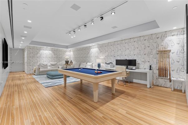 Billiard Table, Game Room, Home Office, Interior, Recessed Lighting, Wood Texture Flooring