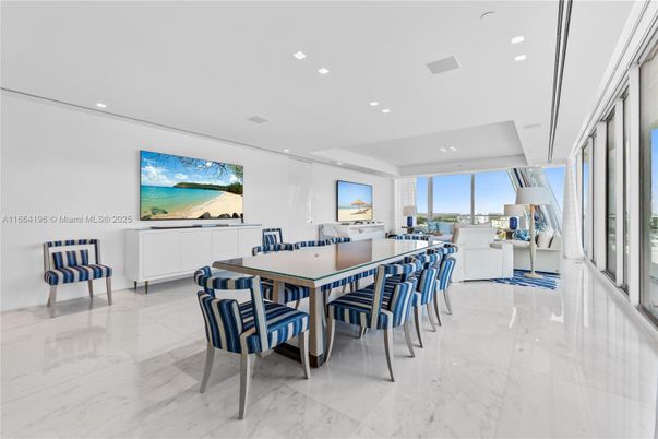 Dining room, Interior, Marble, Recessed Lighting