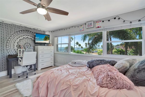 Bedroom, Home Office, Interior, Wood Texture Flooring
