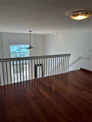 Interior, Pendant Lights, Wood Texture Flooring