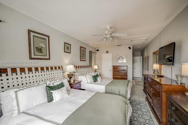 Bedroom, Interior, Living room