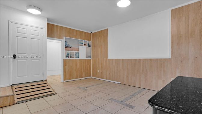 Interior, Wooden Walls