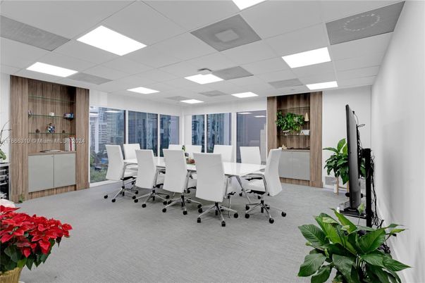 Dining room, Interior, Recessed Lighting