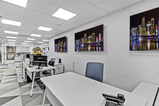 Home Office, Interior, Recessed Lighting