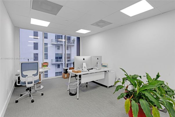 Home Office, Interior, Recessed Lighting