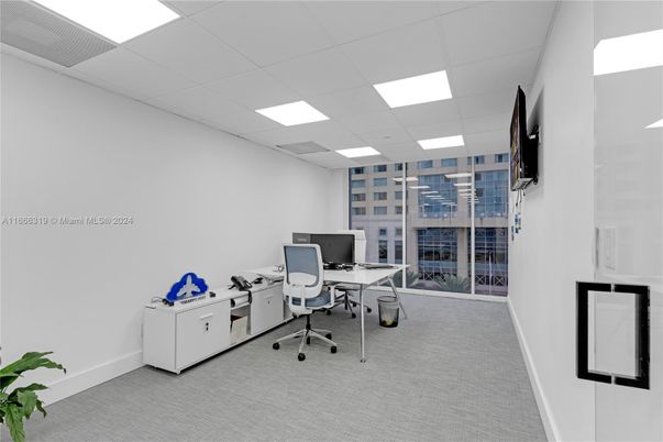Home Office, Interior, Recessed Lighting