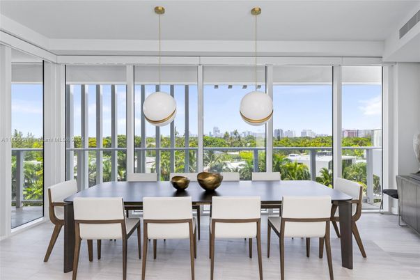 Dining room, Interior, Pendant Lights