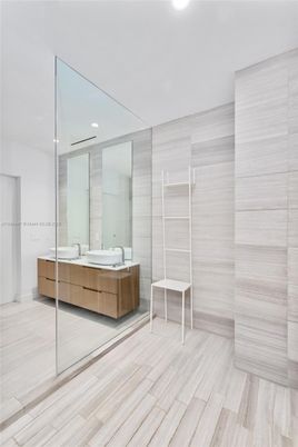 Bathroom, Interior, Recessed Lighting, Wood Texture Flooring