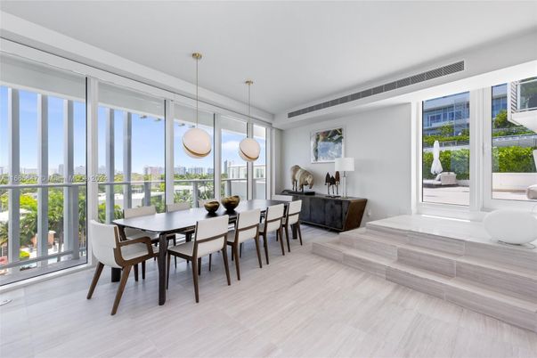 Dining room, Interior, Pendant Lights
