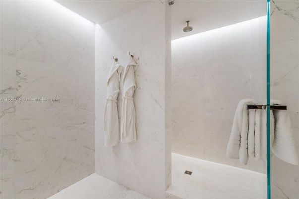 Bathroom, Interior, Marble, Marble Walls