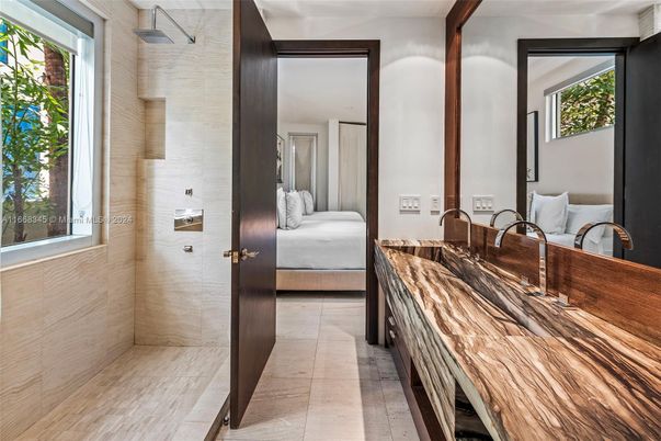 Bathroom, Bedroom, Interior