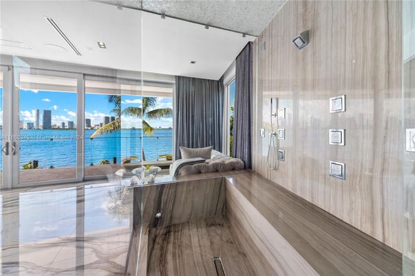 Interior, Recessed Lighting, Water