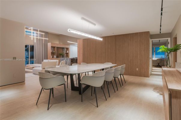 Dining room, Interior, Kitchen, Living room, Pendant Lights, Recessed Lighting, Wood Texture Flooring