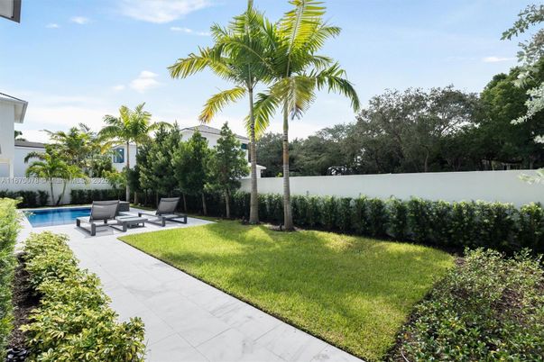 Backyard, Exterior, Pool