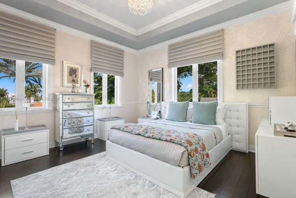 Bedroom, Chandelier, Interior, Wood Texture Flooring