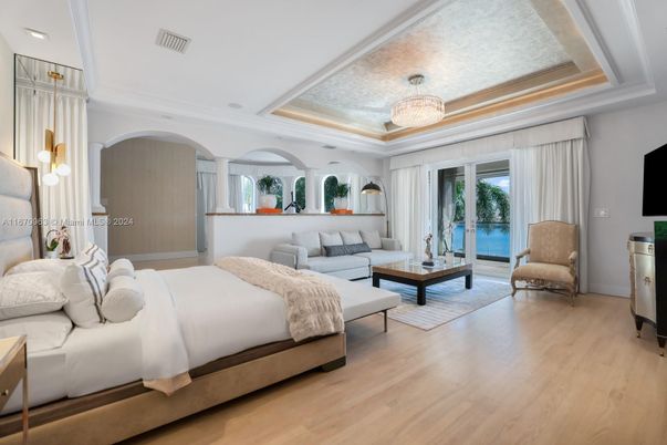 Bedroom, Chandelier, Interior, Living room, Recessed Lighting, Wood Texture Flooring