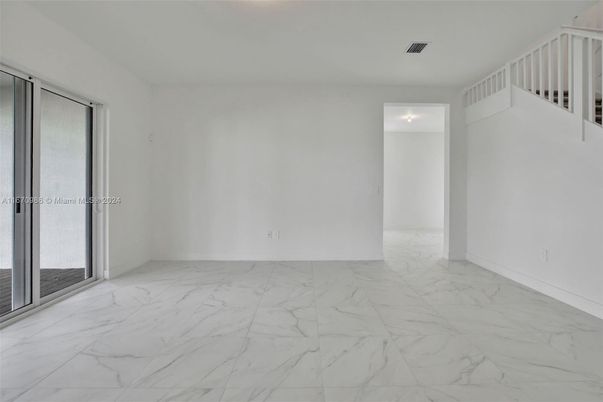 Empty room, Interior, Marble