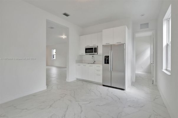 Interior, Kitchen, Marble, Stainless Steel Appliances