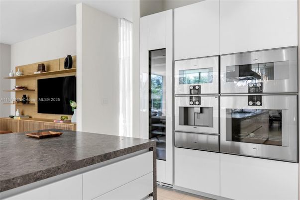 Interior, Kitchen, Stainless Steel Appliances