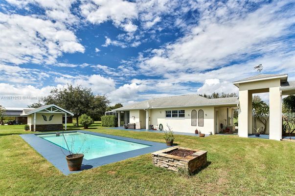 Backyard, Exterior, Pool
