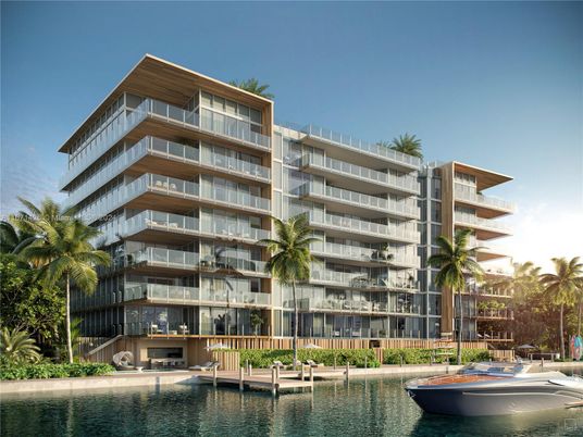 Exterior, Facade, Condo Building