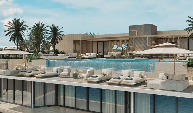 Exterior, Pool