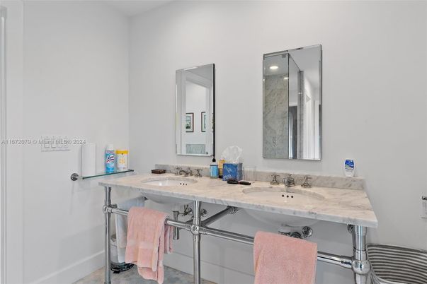 Bathroom, Interior, Marble Walls
