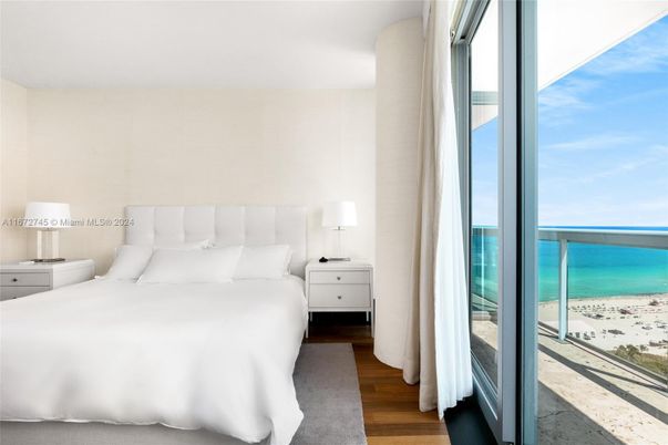 Bedroom, Interior, Water, Wood Texture Flooring