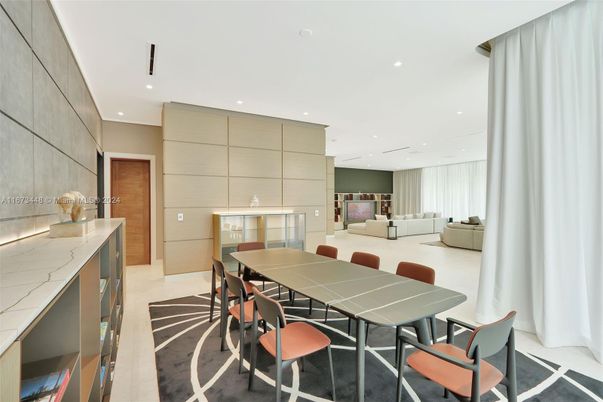 Dining room, Interior, Living room, Recessed Lighting