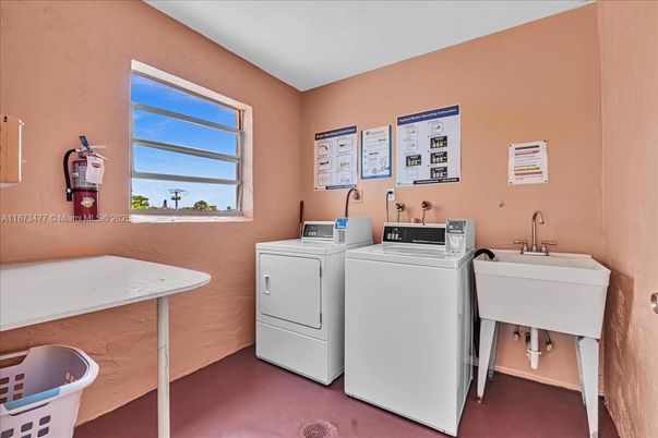 Interior, Washer