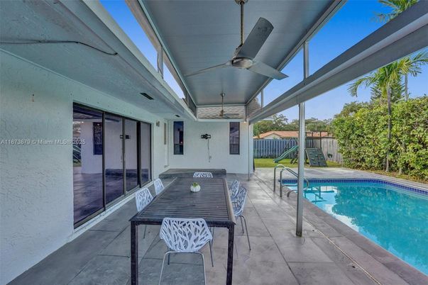 Exterior, Playground, Pool