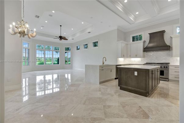 Chandelier, Interior, Kitchen, Recessed Lighting, Stainless Steel Appliances