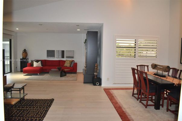 Dining room, Interior, Living room, Recessed Lighting, Wood Texture Flooring