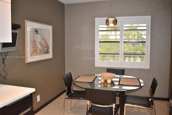 Dining room, Interior, Pendant Lights