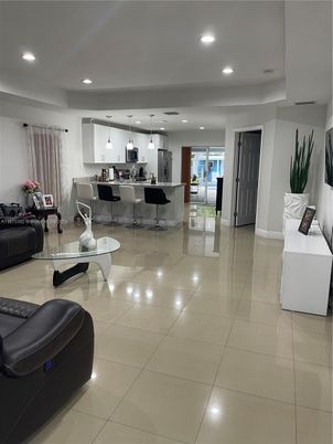 Dining room, Interior, Kitchen, Living room, Pendant Lights, Recessed Lighting
