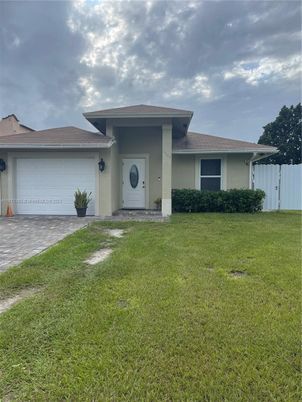Attached, Backyard, Exterior, Facade, Ranch