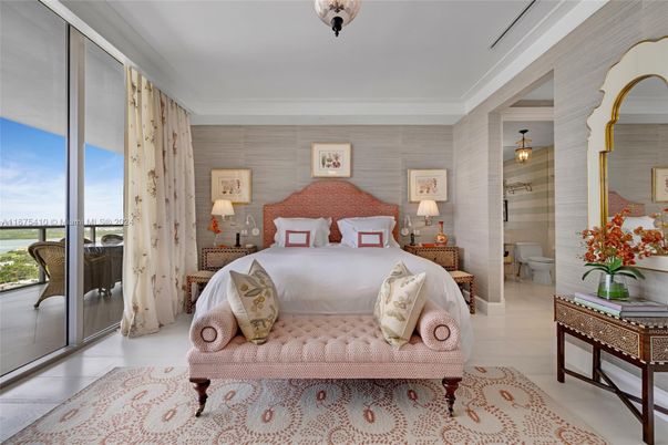 Bathroom, Bedroom, Interior