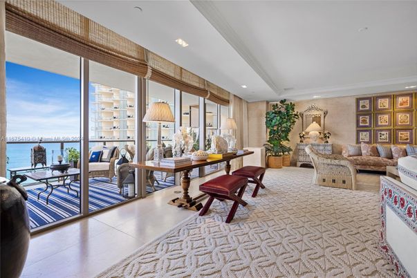 Dining room, Interior, Living room, Recessed Lighting, Water