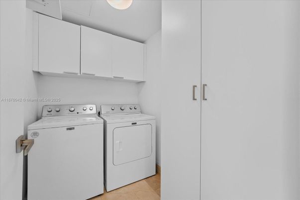Interior, Utility Closets, Washer