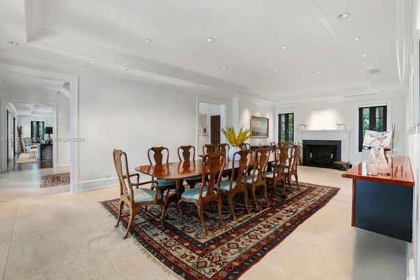 Dining room, Fireplace, Interior, Recessed Lighting