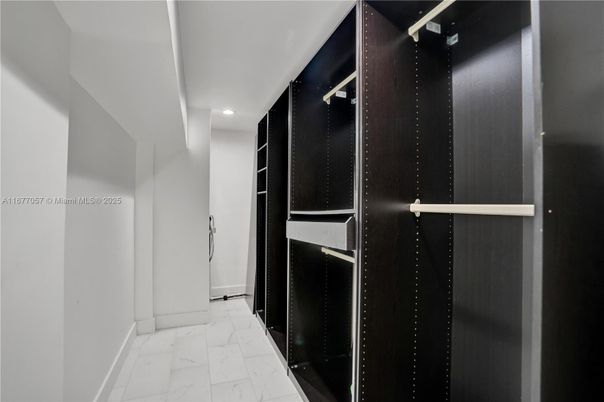 Interior, Marble, Walk-in Closets