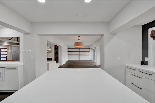 Bedroom, Interior, Pendant Lights, Recessed Lighting, Wood Texture Flooring