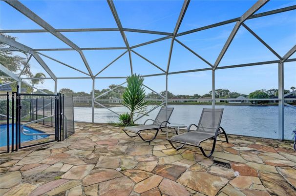 Glass Ceilings, Interior, Sun Room, Water