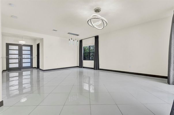 Chandelier, Empty room, Interior, Pendant Lights