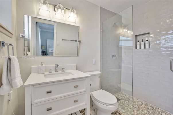Bathroom, Glass Shower, Interior
