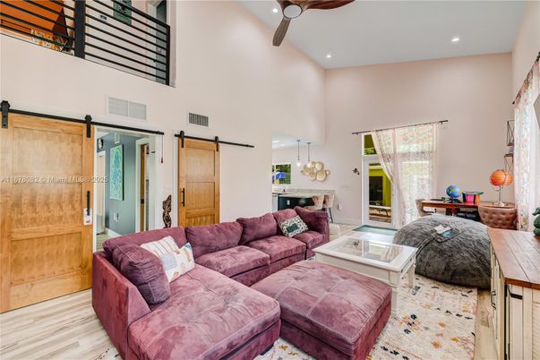 Interior, Living room, Pendant Lights, Recessed Lighting, Wood Texture Flooring