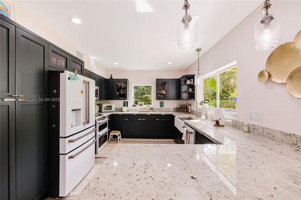 Interior, Kitchen, Pendant Lights, Recessed Lighting, Stainless Steel Appliances