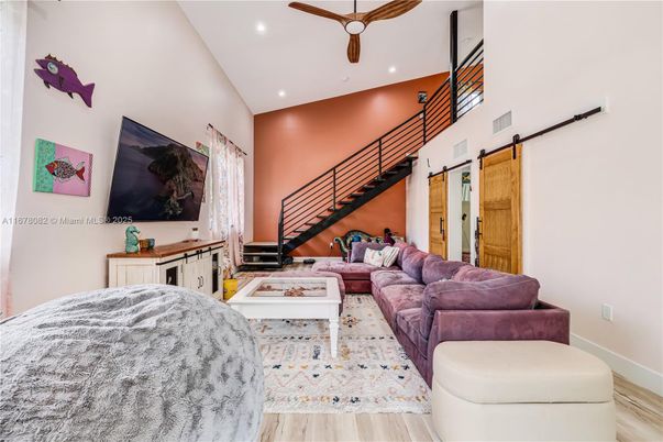 Interior, Living room, Recessed Lighting, Wood Texture Flooring