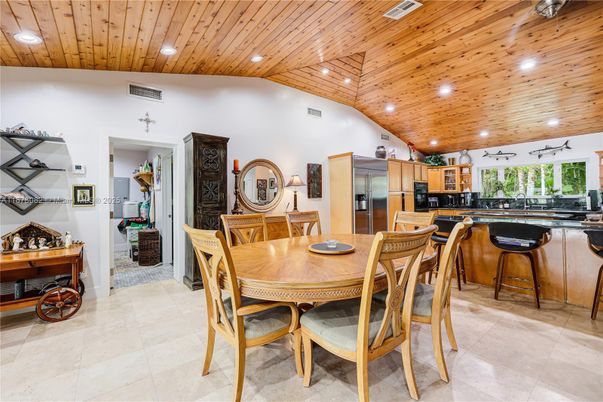 Dining room, Interior, Kitchen, Recessed Lighting, Stainless Steel Appliances, Wooden Ceilings