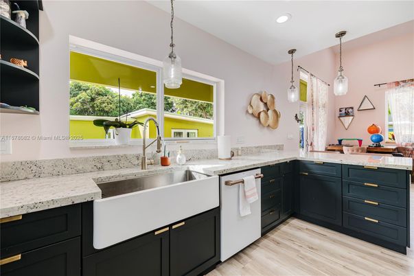 Interior, Kitchen, Pendant Lights, Recessed Lighting, Wood Texture Flooring